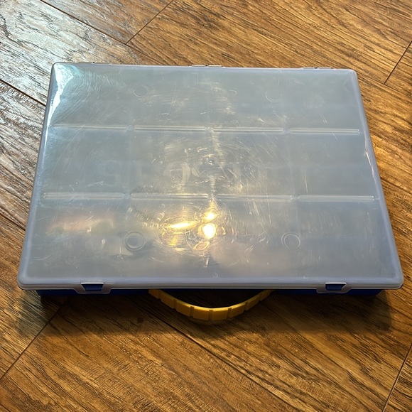 Romanoff Toy Car Case Blue w/clear lid - Picture 2 of 4